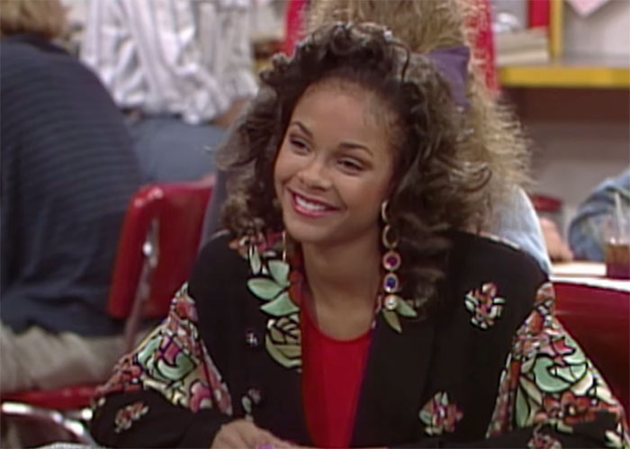 lark voorhies - saved by the bell