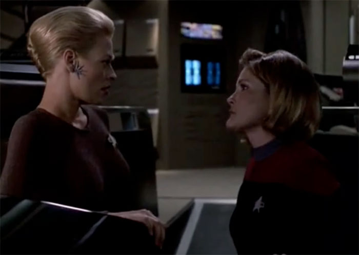 Jeri Ryan vs Kate Mulgrew