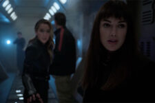 She Played ‘Jemma Simmons’ In Agents of S.H.I.E.L.D. See Elizabeth Henstridge Now At 35.