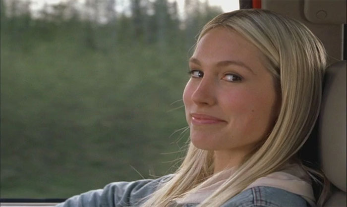 Sarah Carter Final Destination 2 8799