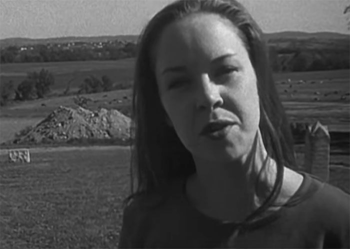 She Played Heather In The Blair Witch Project See Heather Donahue Now At 47 Ned Hardy 7433