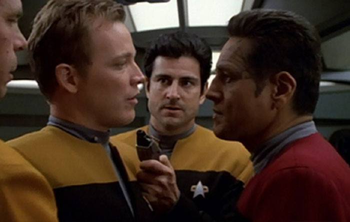 Tarik Ergin - Lt Ayala: Star Trek Voyager