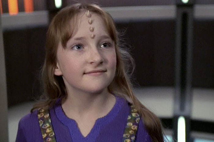 Scarlett Pomers - Star Trek Voyager