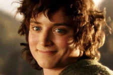 How Elijah Wood Hacked His Way Into The Lord of the Rings Elijah Wood Lord of the Rings
